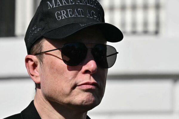 Elon Musk received summons in SEC suit over Twitter disclosure newsthirst.