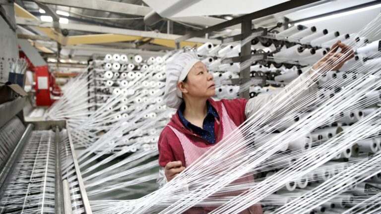 China’s factory activity growth at 1-year high, official survey shows newsthirst.