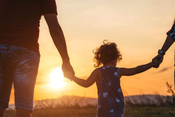 Authoritarian vs. authoritative parenting: What’s the difference? newsthirst.