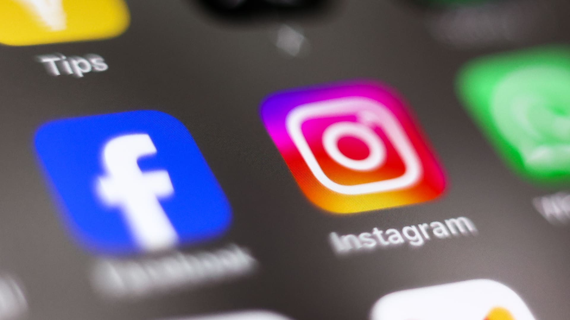 EU fines Meta and Apple for breaching digital antitrust rules newsthirst.